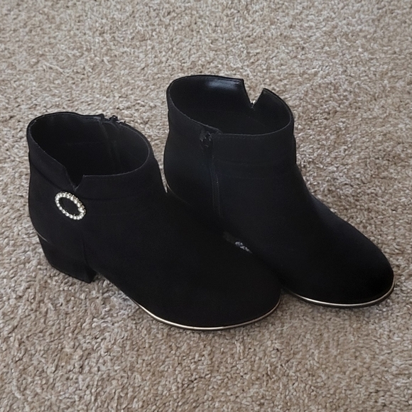 ♥️EUC♥️ CHILDRENS PLACE GIRLS BOOTIES - Picture 2 of 12